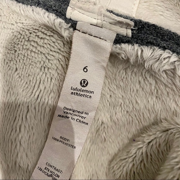 Lululemon Presence of Mind Wrap - Picture 12 of 13